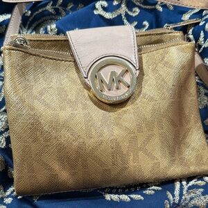 Michael Kors Metallic Gold Wristlet